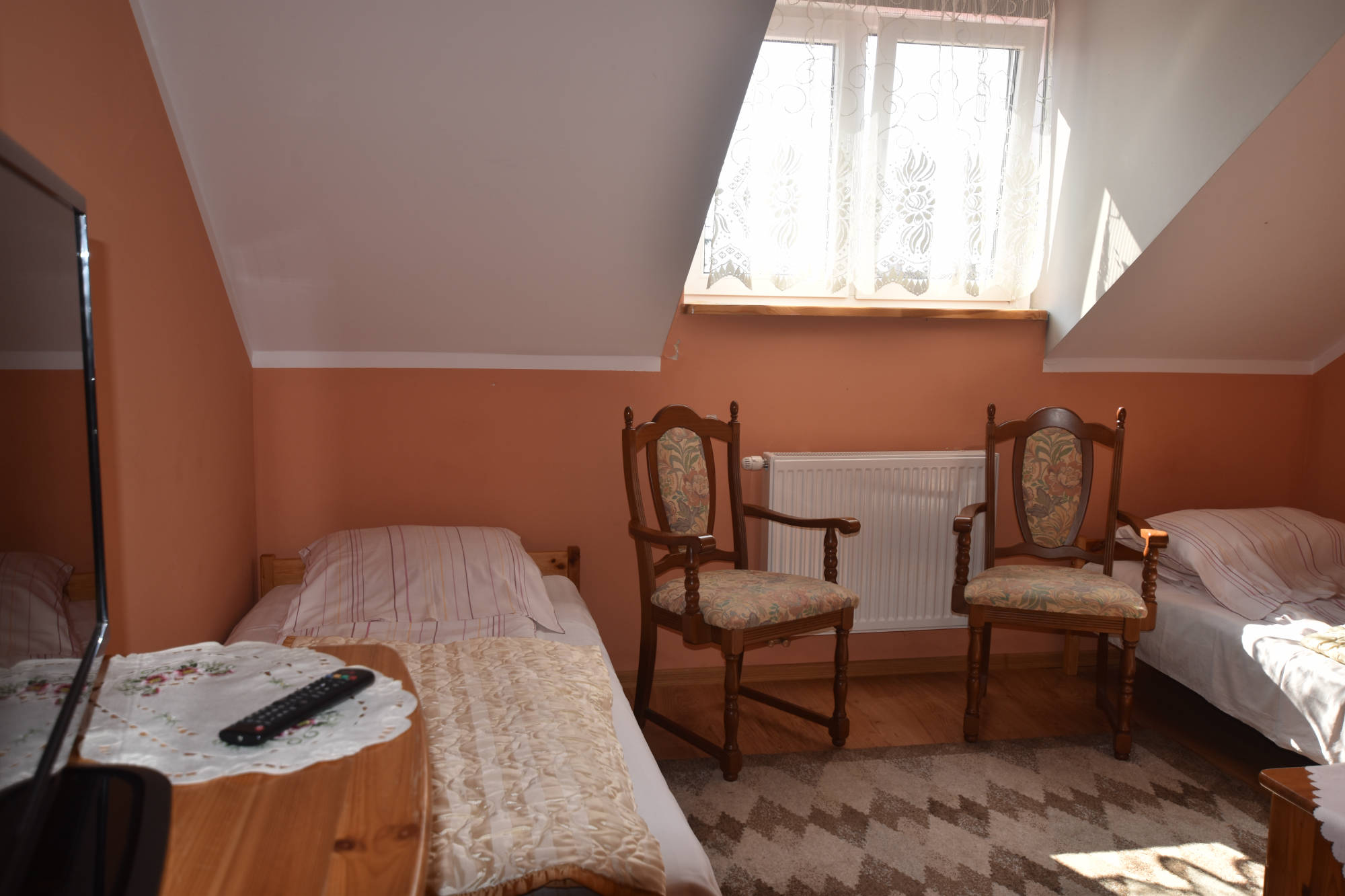 Wyposażony pokój noclegowy — motel Wałcz